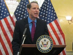 Ron Wyden